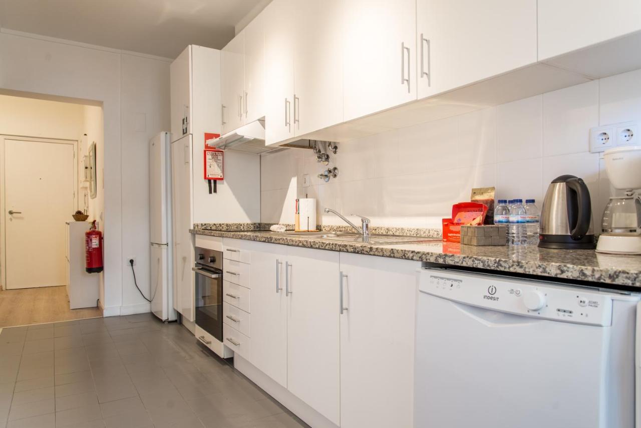 Charming And Central Apart - 350M From The Beach Κασκαΐς Εξωτερικό φωτογραφία